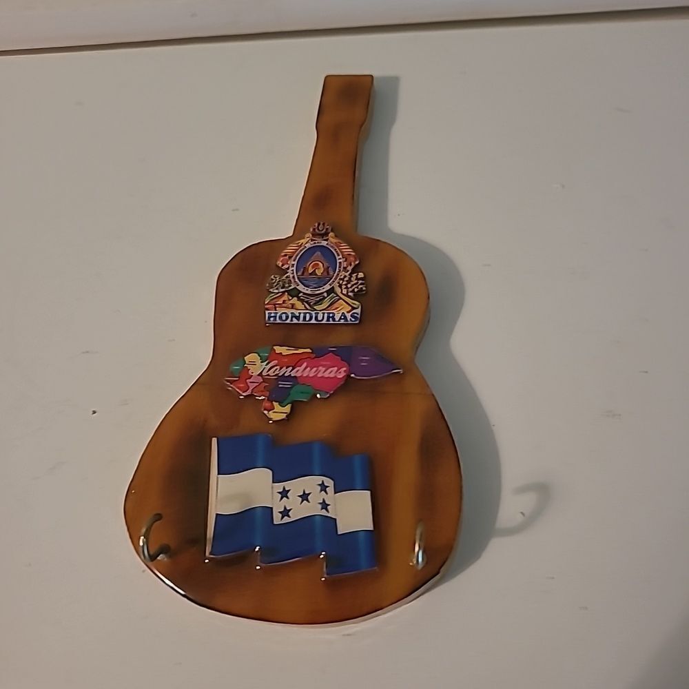 Honduras Souvenir Key Rack